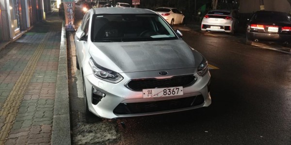 2018-Kia-Cee’d-exterior-spy-shot.jpg